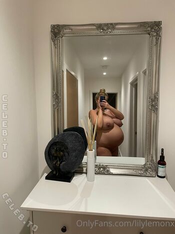 Full leaked Lily lemon private photo