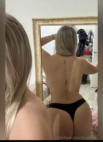 Full leaked Lily milkers private photo
