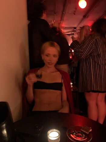 Full leaked Lily mo sheen private photo