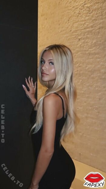 Full leaked Lily snyder private photo