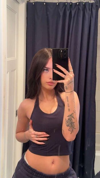 Full leaked Lily weber private photo