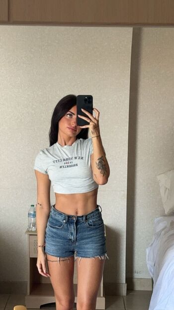Full leaked Lily weber private photo