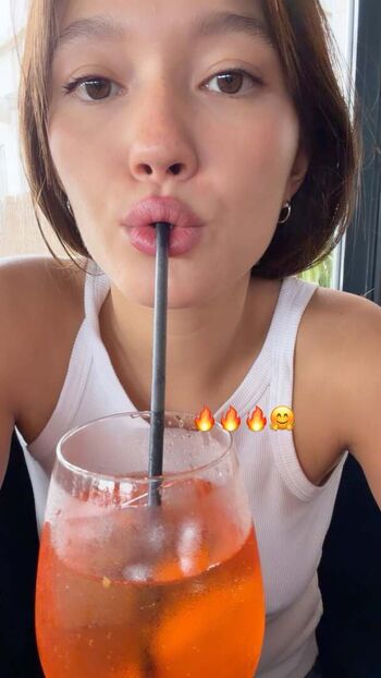 Full leaked Lilychee page private photo