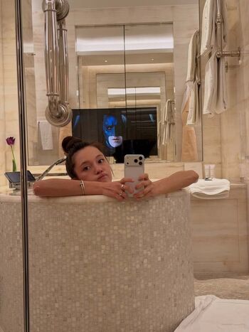 Full leaked Lilychee page private photo