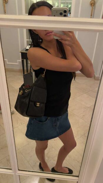 Full leaked Lilychee private photo