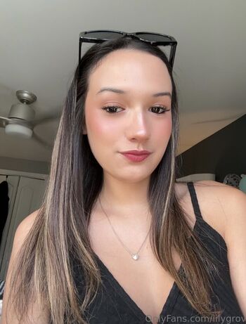 Full leaked Lilygrov private photo