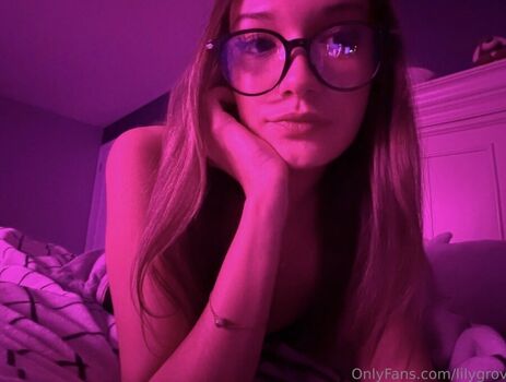 Full leaked Lilygrov private photo