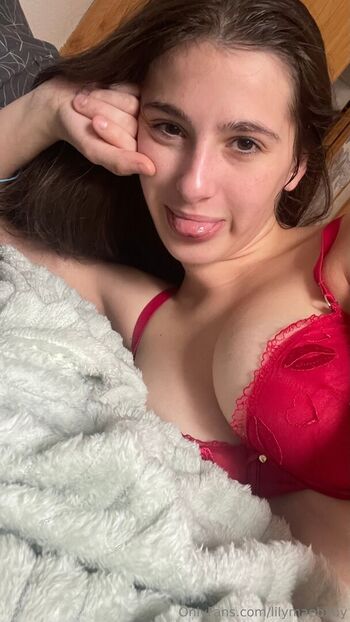 Full leaked Lilymaebxby private photo