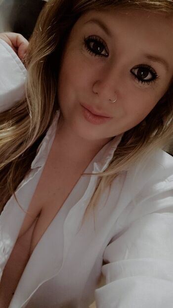 Full leaked Lilymaexo private photo