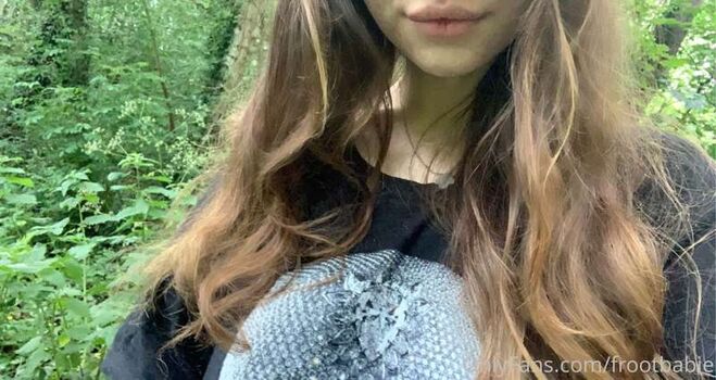 Full leaked Lilypad page private photo