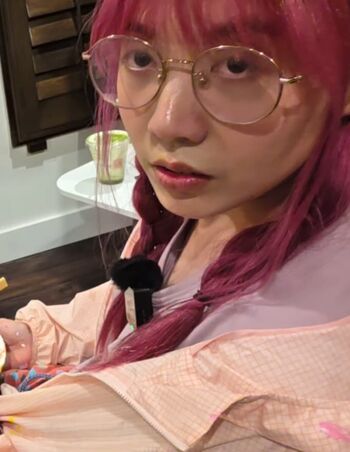 Full leaked Lilypichu private photo