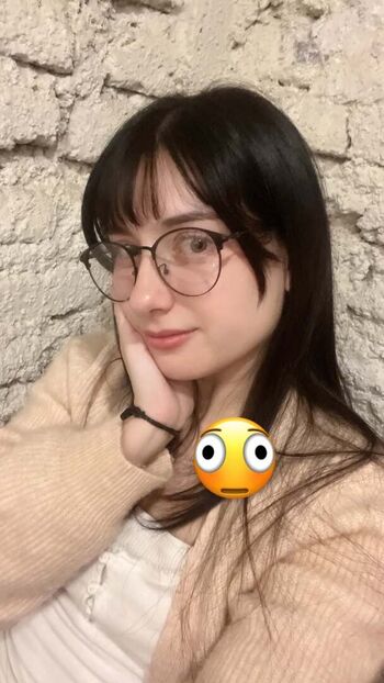 Full leaked Lilyshibe private photo