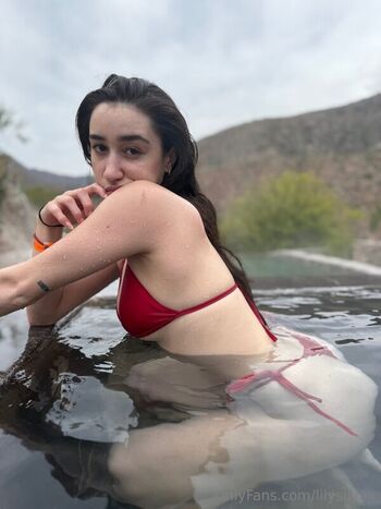 Full leaked Lilysilvax private photo