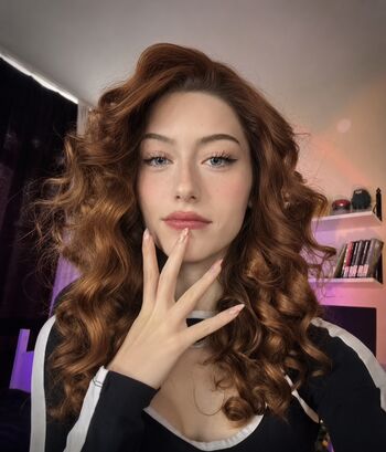 Full leaked Limonify private photo