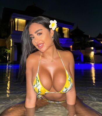 Full leaked Linalondonpriv private photo