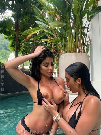 Full leaked Linalondonprivate private photo