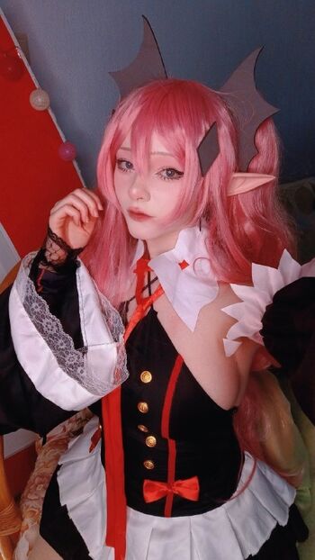 Full leaked Linaneyeon private photo