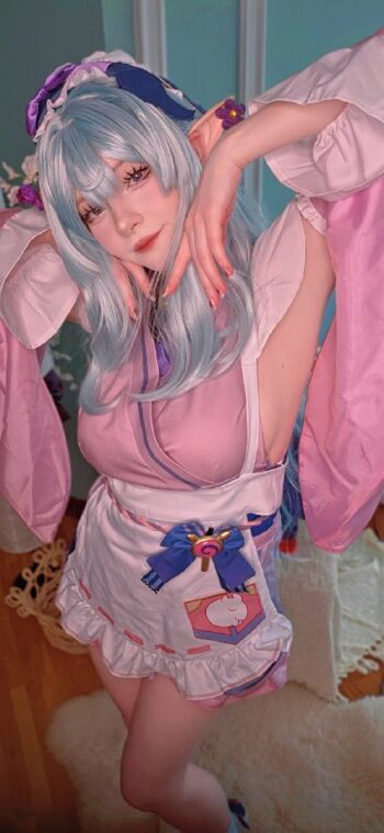 Full leaked Linaneyeon private photo