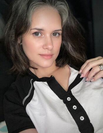Linda Crews