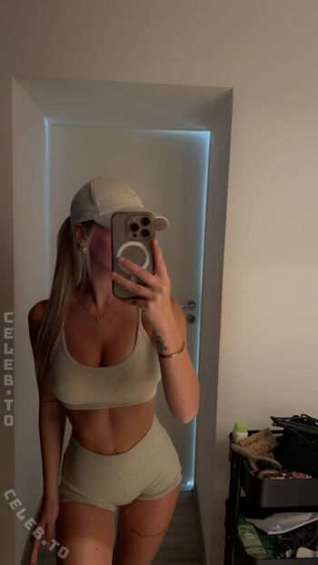 Full leaked Linebiene private photo
