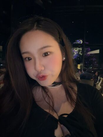 Full leaked Ling  ee page private photo