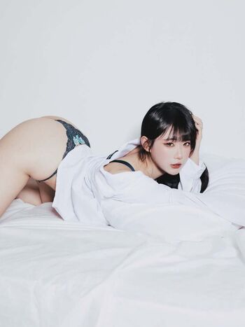 Full leaked Ling chen private photo