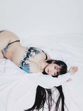 Full leaked Ling chen private photo