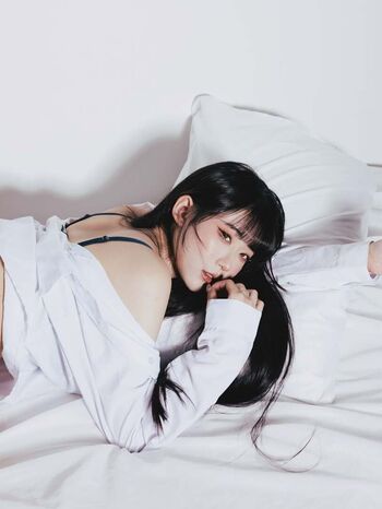 Full leaked Ling chen private photo