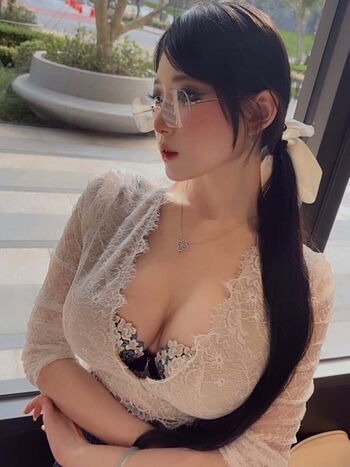 Full leaked Ling chen private photo