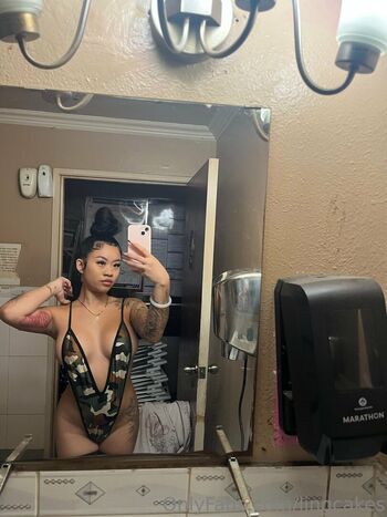Full leaked Lingcakes private photo