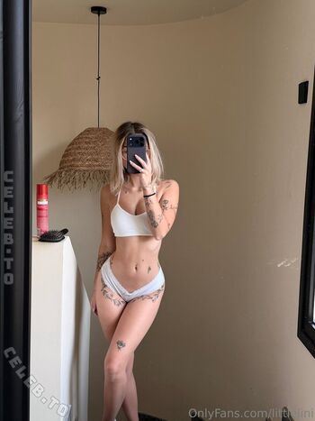 Full leaked Linidreams  page private photo