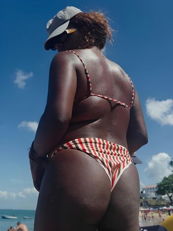 Full leaked Liniker private photo