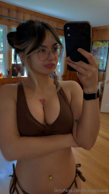 Full leaked Linksgroupie  page private photo