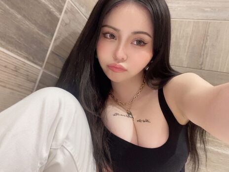 Full leaked Linstgram private photo