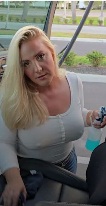 Full leaked Linzathome private photo