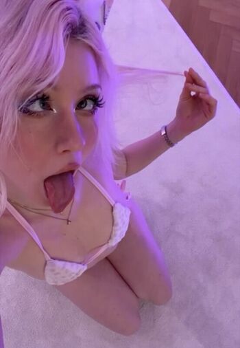 Full leaked Linzor private photo