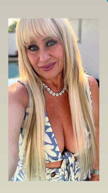 Full leaked Lipstickandwine private photo