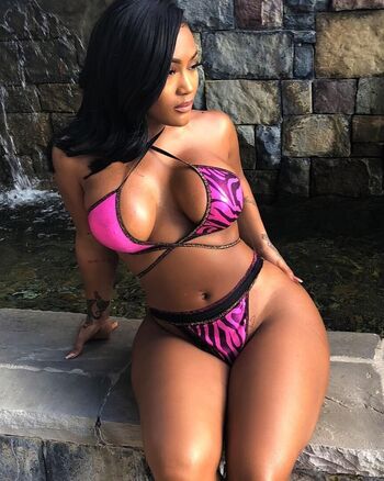 Full leaked Liragalore private photo