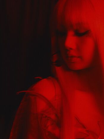 Full leaked Lisa blackpink page private photo