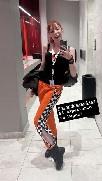 Full leaked Lisa foiles page private photo