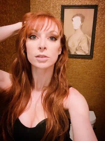 Full leaked Lisa foiles private photo