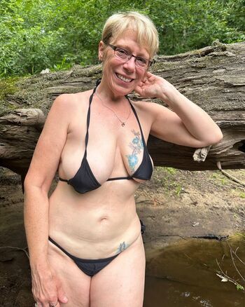 Full leaked Lisa onthe private photo