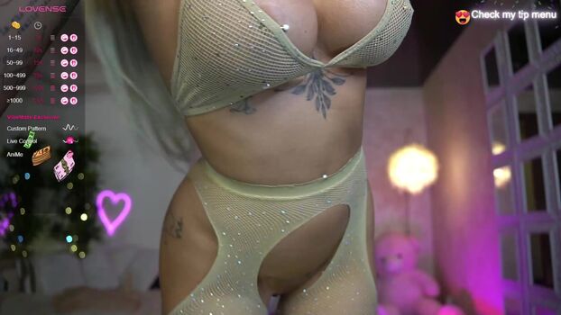 Full leaked Lisaakira private photo