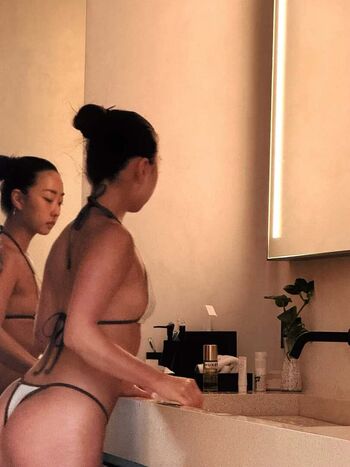 Full leaked Lisahannalee private photo