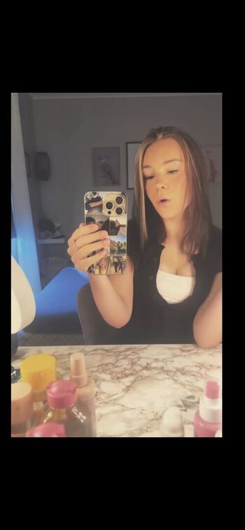Full leaked Lisarauf private photo