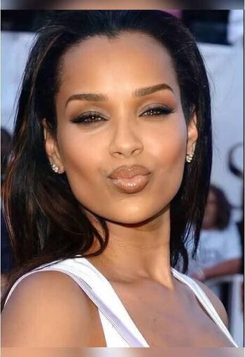 Full leaked Lisaraye private photo
