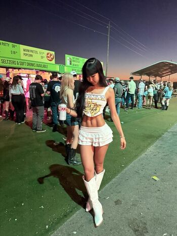 Full leaked Lisha li private photo