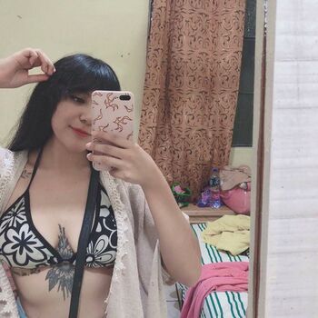Full leaked Lissaenz e private photo