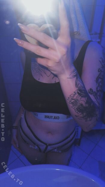 Full leaked Little devil private photo