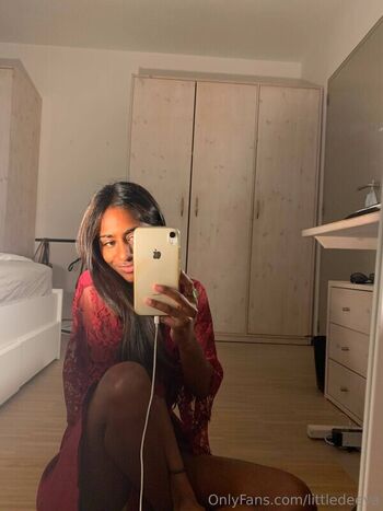 Full leaked Littledeeva private photo